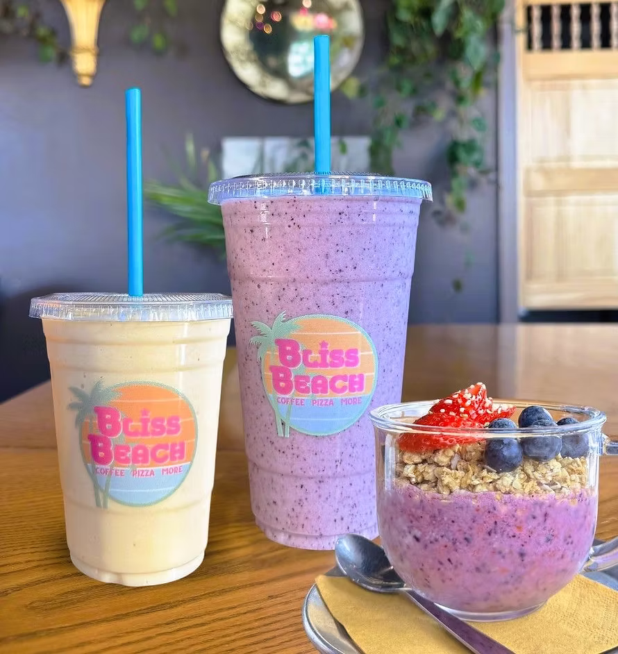 smoothies with Bliss Beach logo on cups